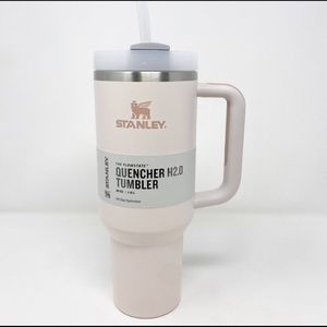 NWT Stanley 40 oz Quencher H2.0 FlowState Tumbler Rose Quartz
